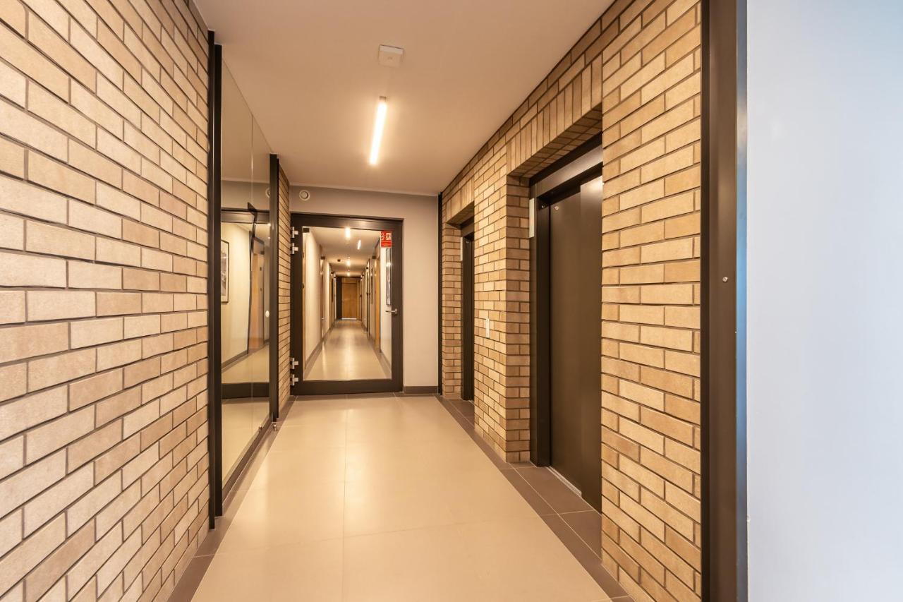 Apartamenty W Gdansku - Zajezdnia Wrzeszcz, Grudziadzka 4B Extérieur photo